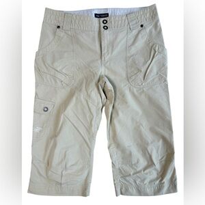 Arc'teryx Khaki Long Hiking Shorts Women’s Size 8